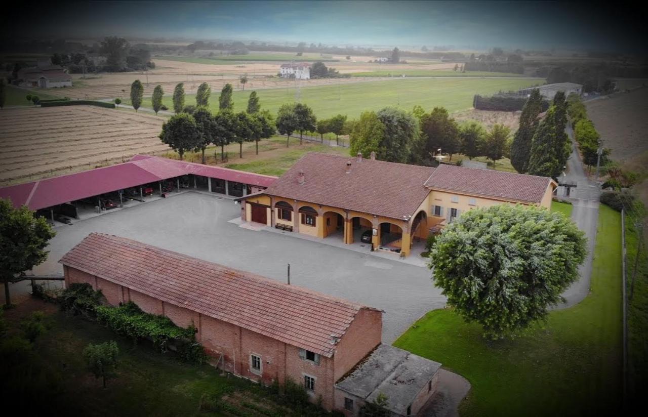 Cascina Merlanetta アレッサンドリア エクステリア 写真